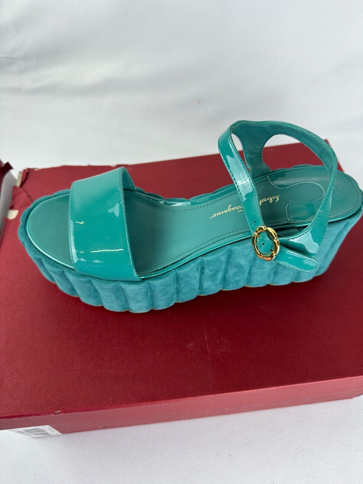 Salvatore Ferragamo Womens 8 Tropea Jade Vine Leather Platform Sandals 0684894