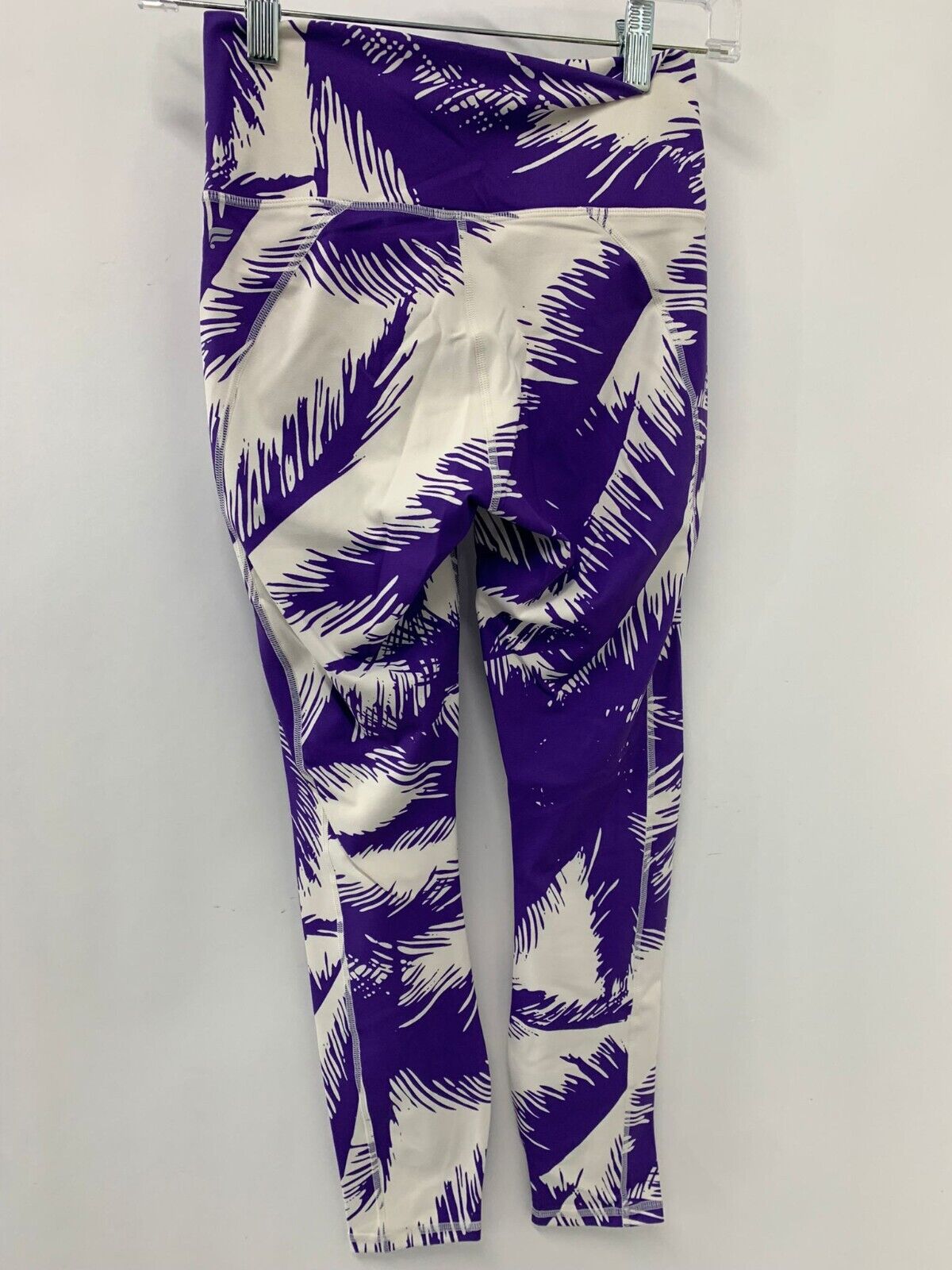 Fabletics Womens XS High Waisted Printed PureLuxe 7/8 Legging Paradiso Purple