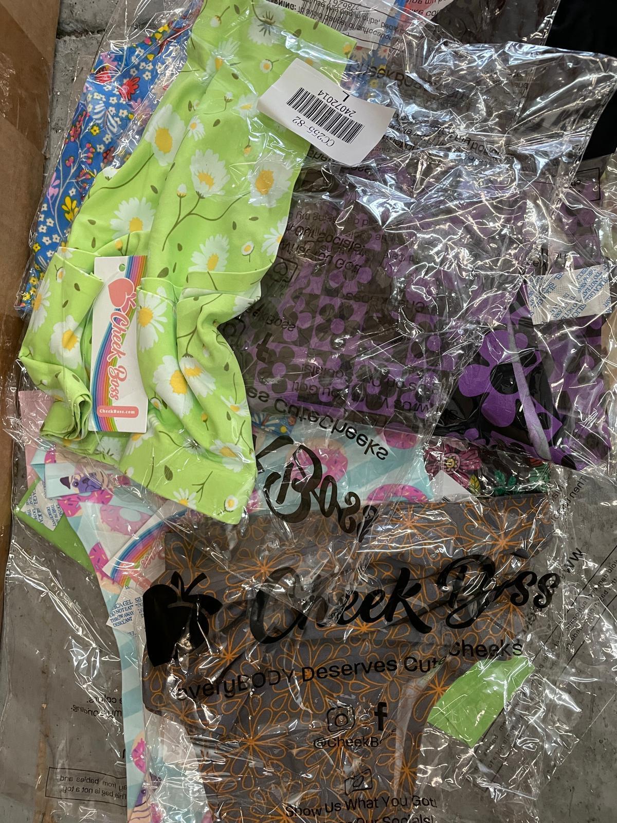 Cheek Boss Womens Lot of 5 Seamless Undies Panties Underwear Cheekies Boyshorts