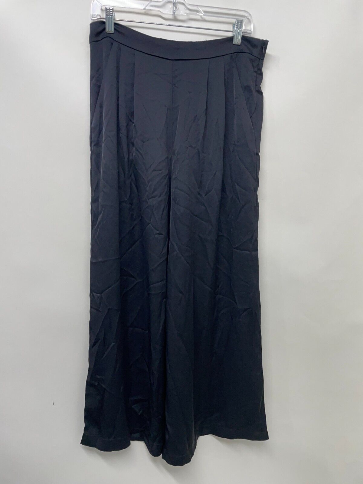 Anthropologie Women 12 High Rise Wide Leg Pants Black/Noir Pleated Cropped Satin