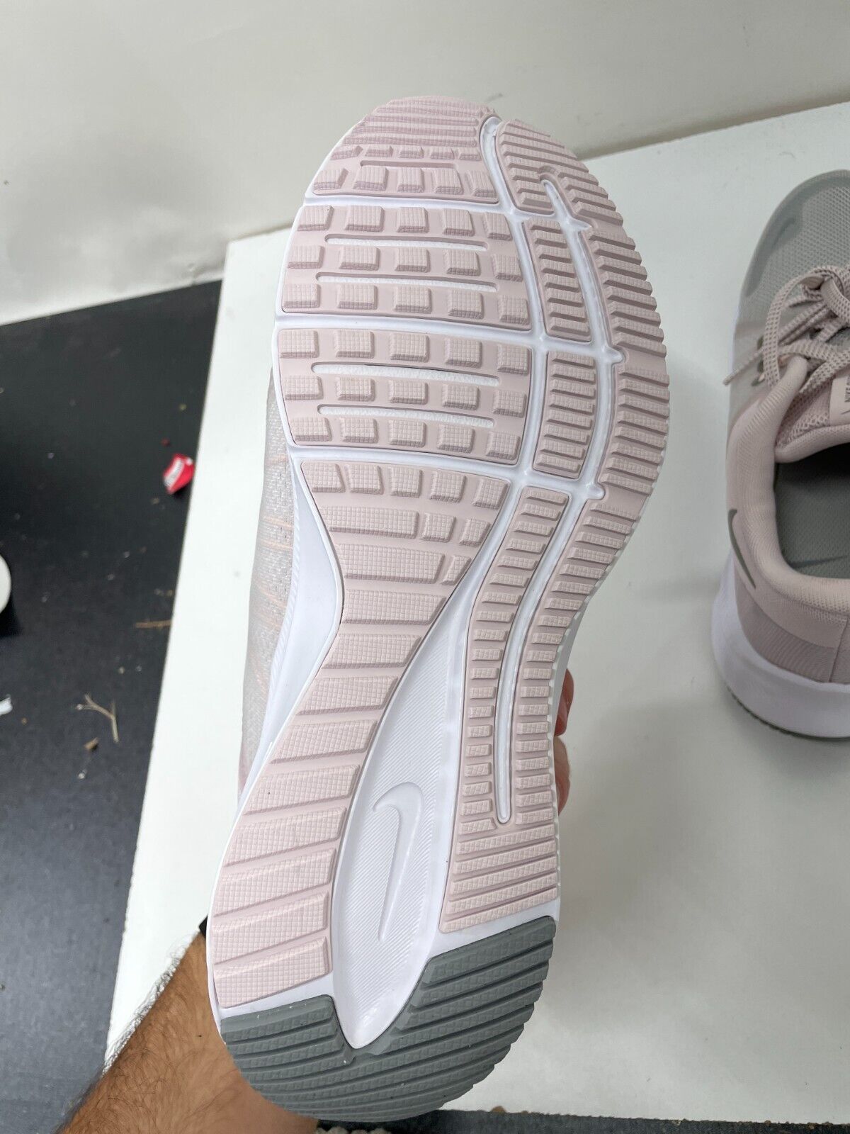 Nike Womens 9 Quest 4 Premium Running Shoes Pink Lace Up Sneakers DA8723-002