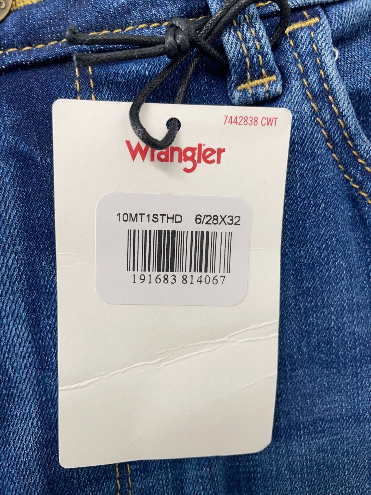 Wrangler Womens 6/28 High Rise True Straight Leg Jeans Hudson Medium Wash Denim