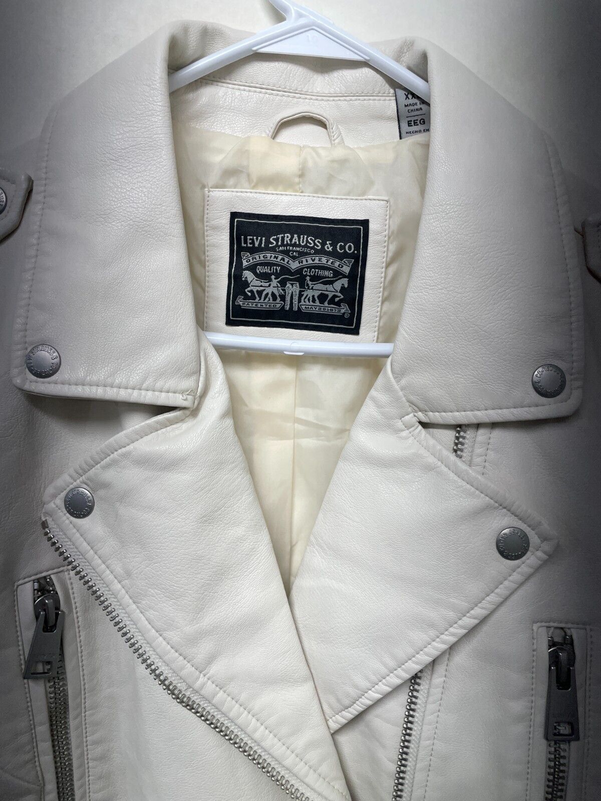 Levis Womens 2XL Faux-Leather Contemporary Motorcycle Jacket Ivory LW2MU638
