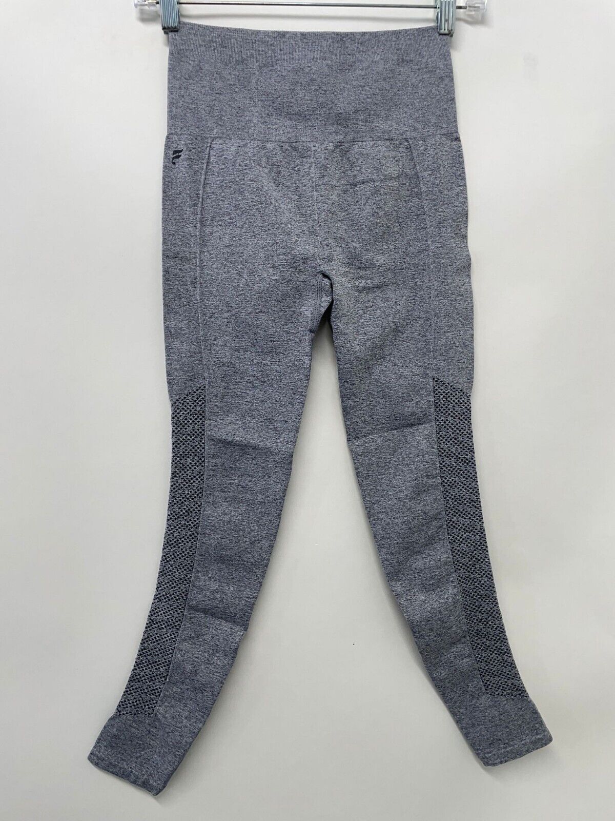 Fabletics Womens XS Sync High Waisted Perforated 7/8 Seamless Legging Grey Gym