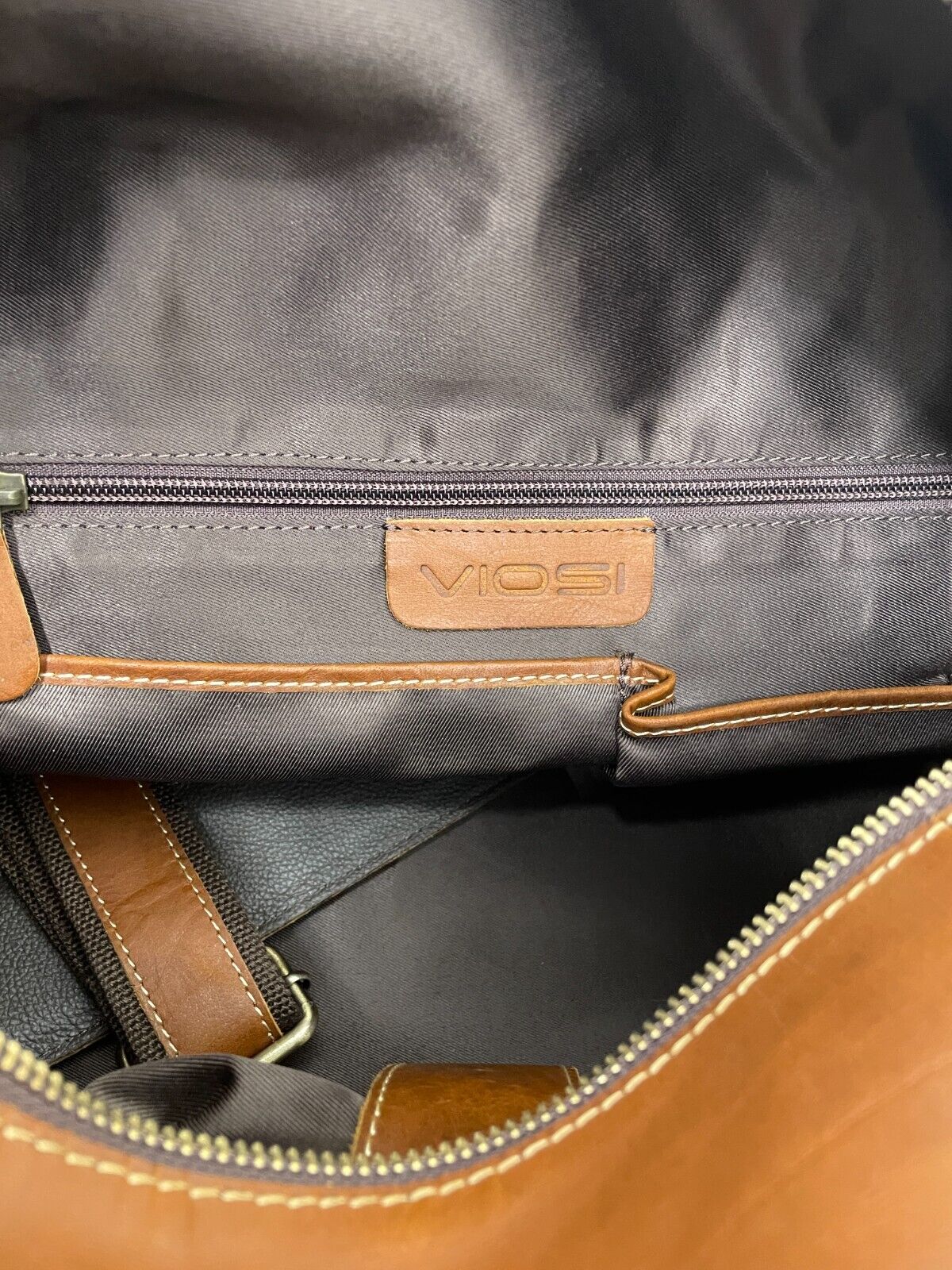 Viosi Genuine Leather Travel Duffel Bag Oversized Weekend Luggage Unisex Brown