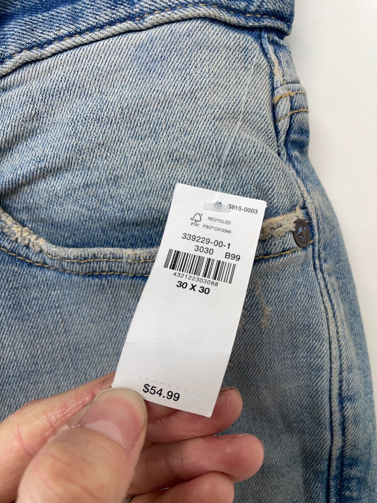 Old Navy Men's 30x30 Skinny Built-In Flex Distressed Jeans Light Authentic NWT