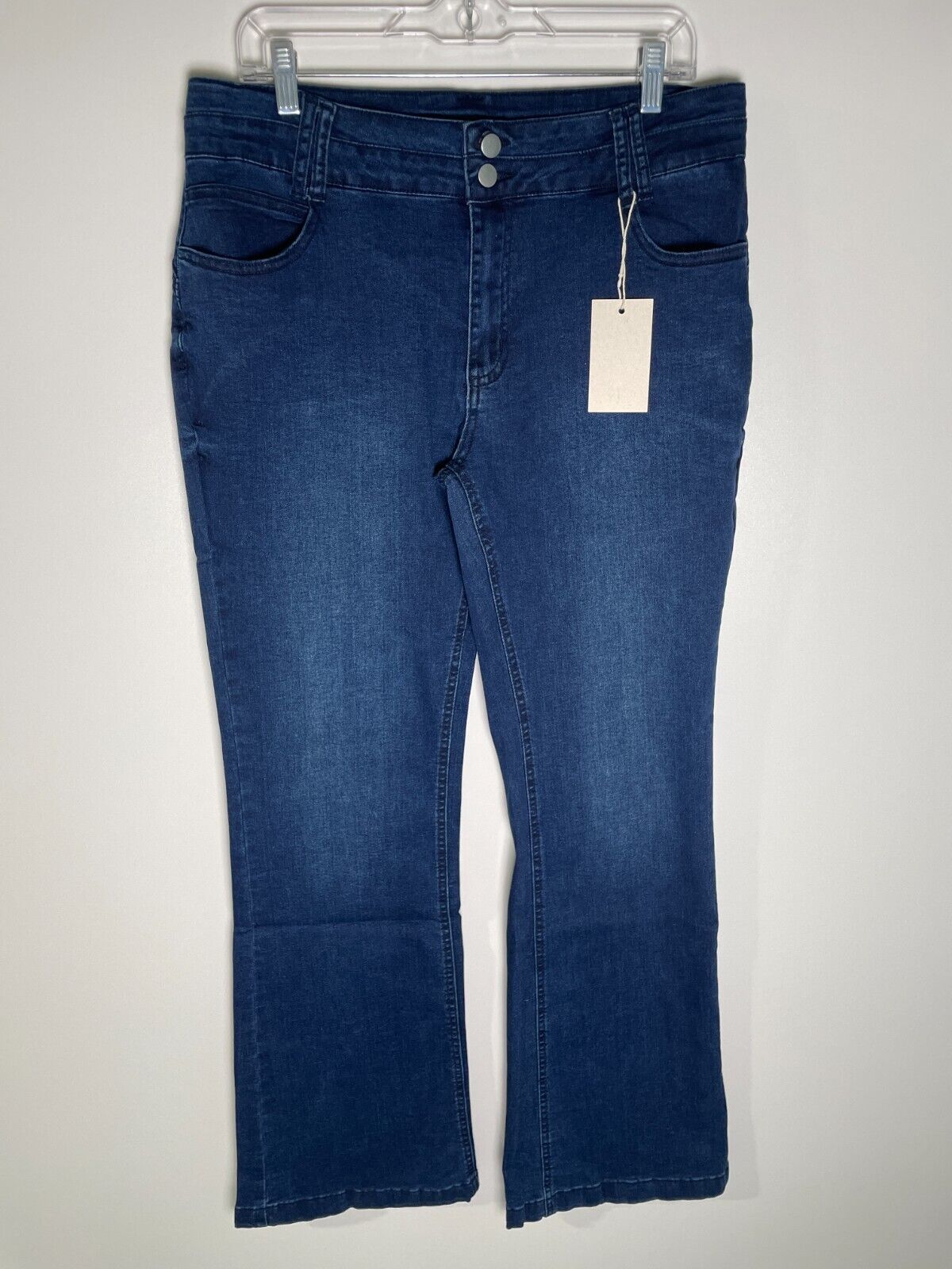 Flamingals Women's 2XL Booty Shaping Stretch Curvy Tummy Control Flare Leg Jean