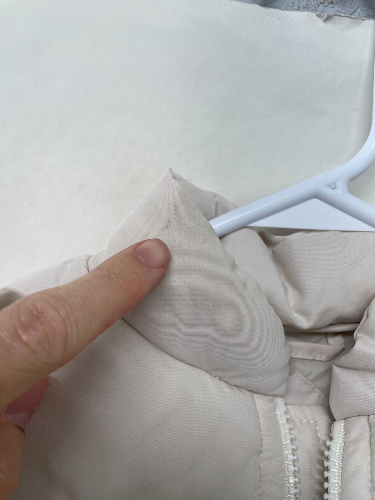 Zara Toddler 18M/24M Puffer Vest Ivory Stand Up Collar Full Zip Pockets