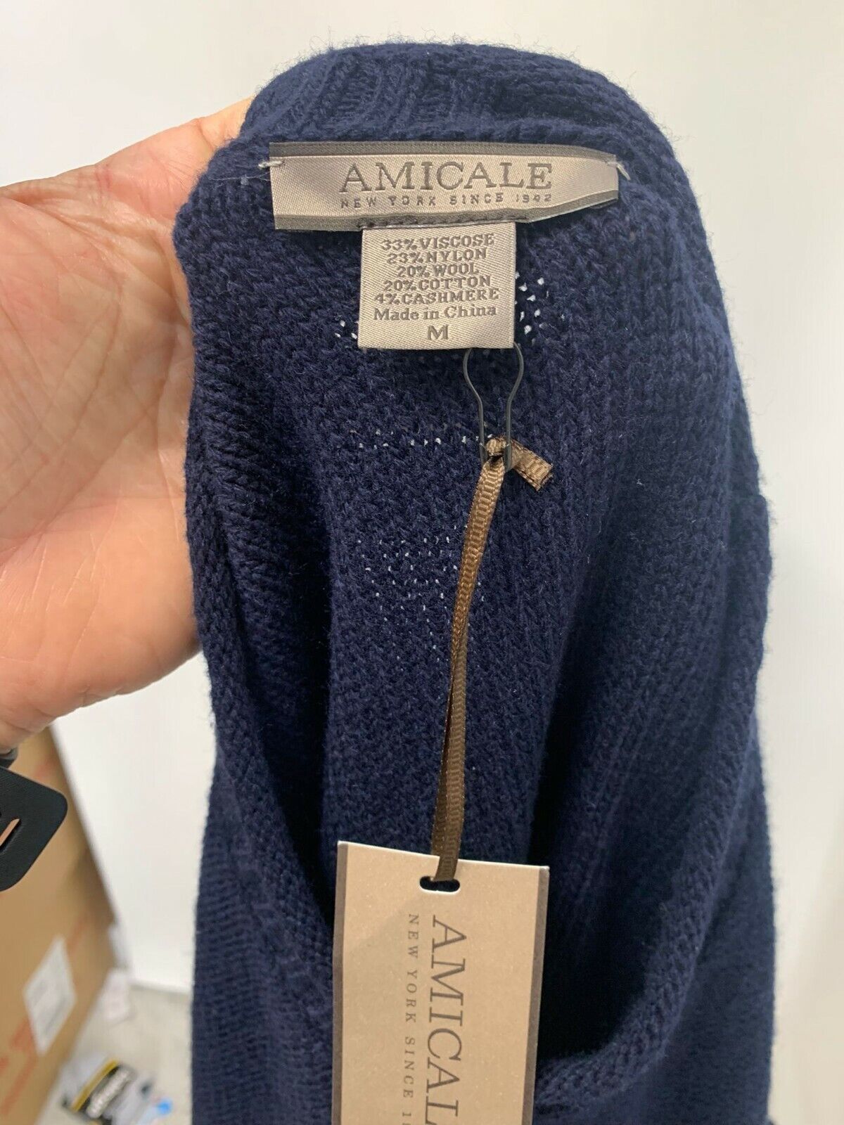 Amicale Mens M Navy Blue Rolled Edge Crew Neck Sweater Cashmere Blend Cotton