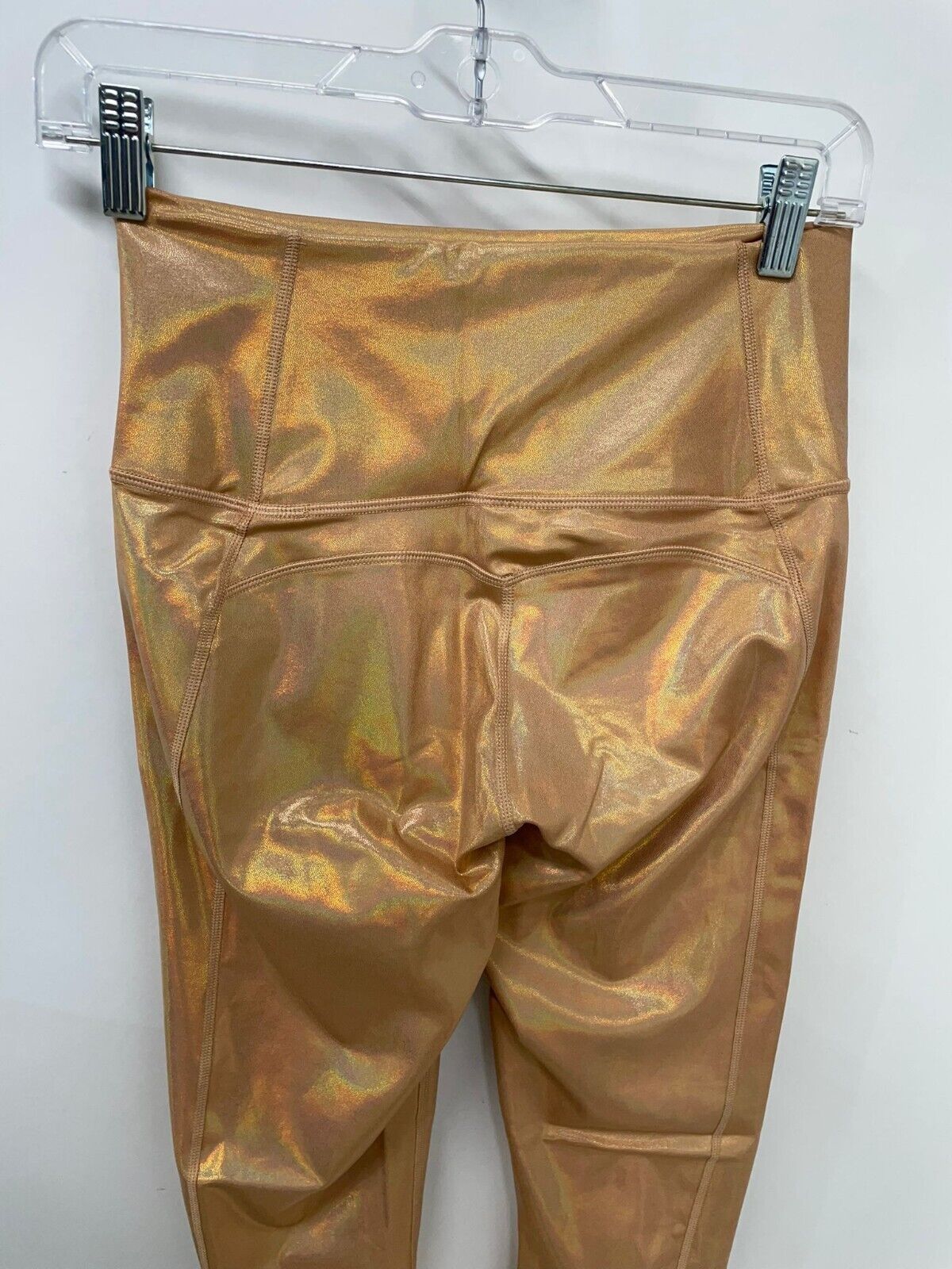 Fabletics Women M Ultra High Waisted Iridescent Desert PureLuxe 7/8 Legging Luxe