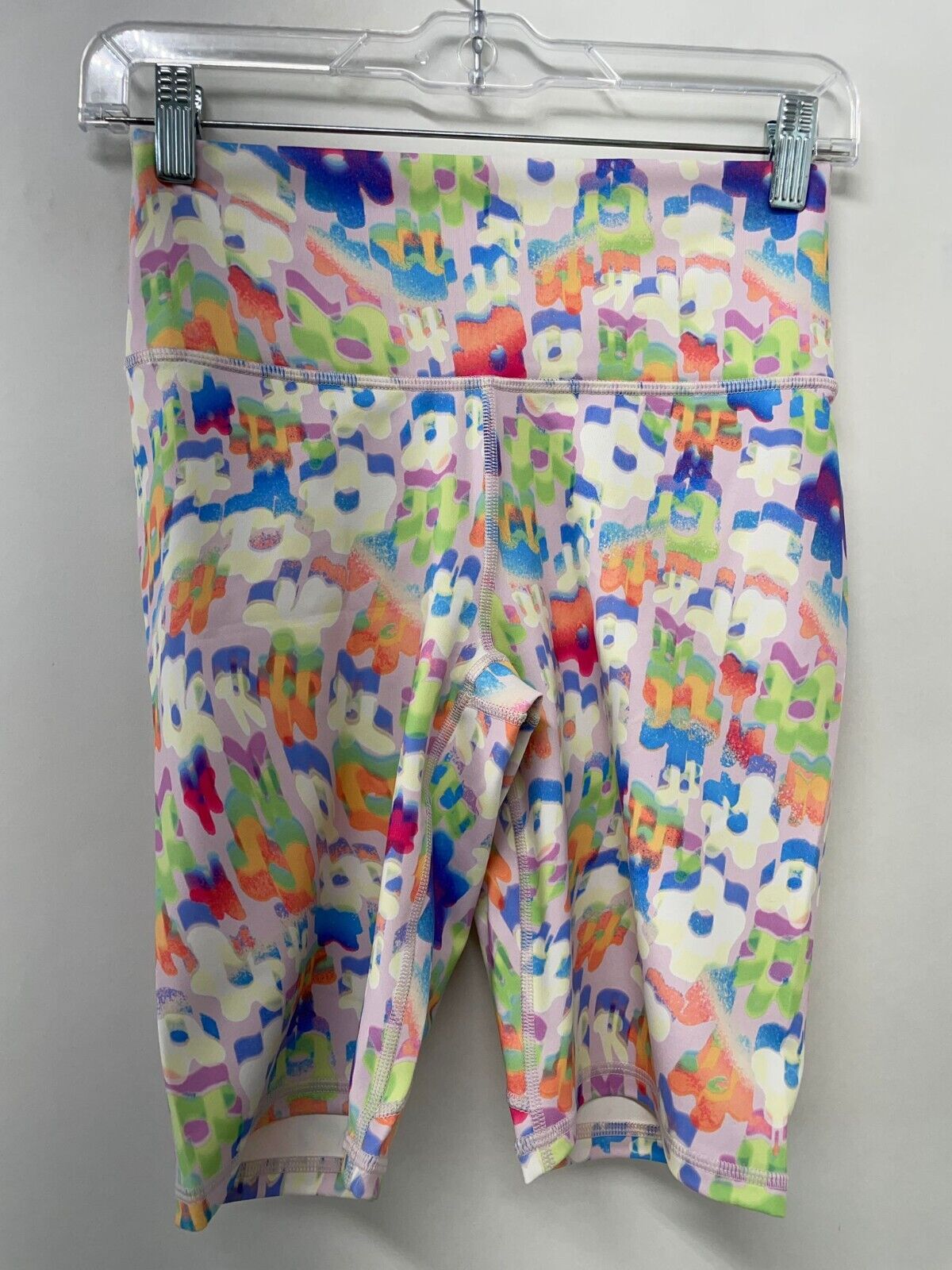 Fabletics Womens S PowerHold High-Waist 9'' Short New Wave Floral Gym Printed