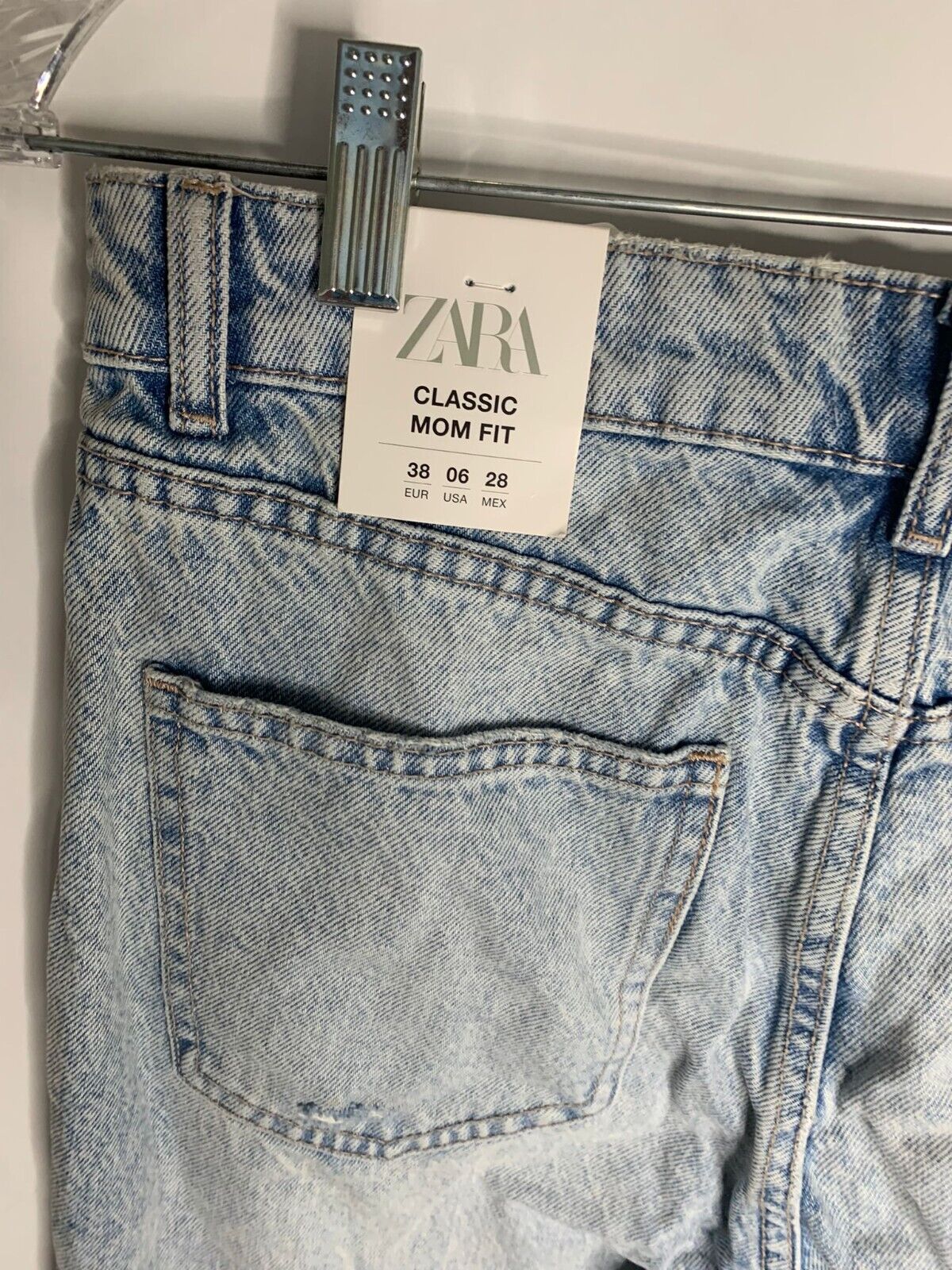 Zara Womens 6 Ripped Mom Fit Jeans Denim Pant Light Wash Blue