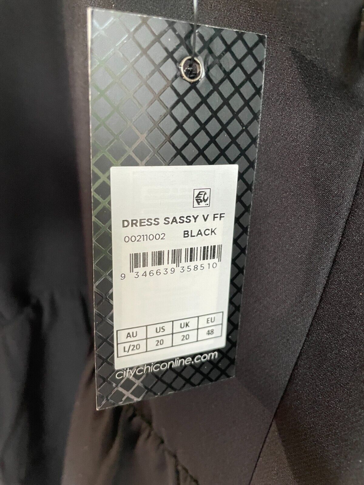 City Chic Women's 20 Sassy Flex Fit Tulip V-Neck Cocktail Dress Black 211002