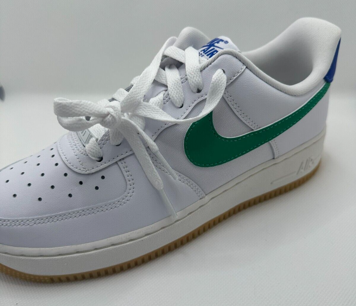 Nike Womens 7.5 Air Force 1 '07 White Stadium Green Casual Shoes DD8959-110