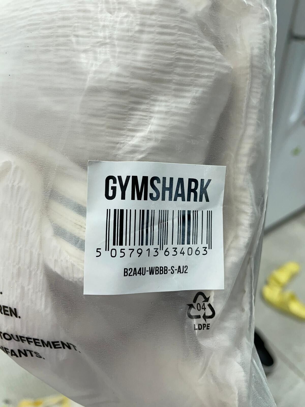 Gymshark Womens S Speed Windbreaker Zip Up Jacket Coconut White Featherweight