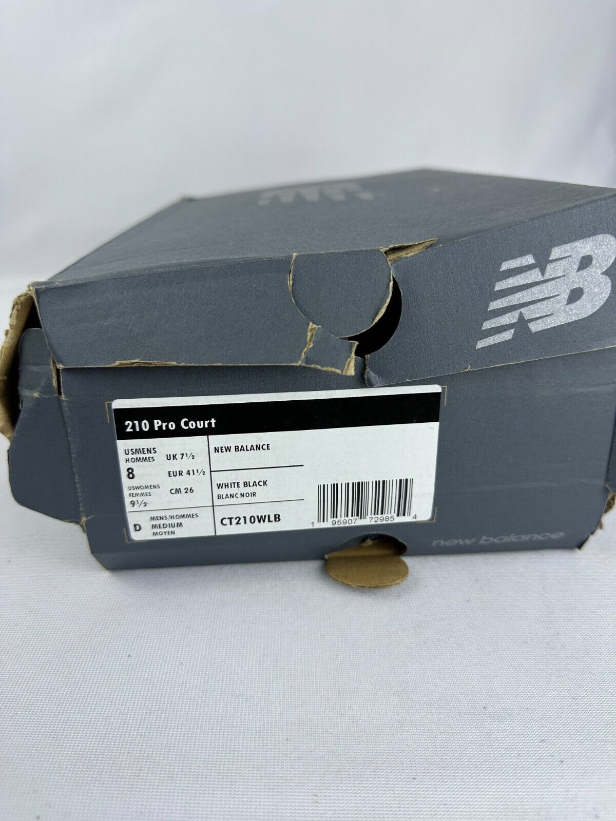 New Balance 210 Mens 8 Pro Court White Black Skateboarding Shoes CT210WLB