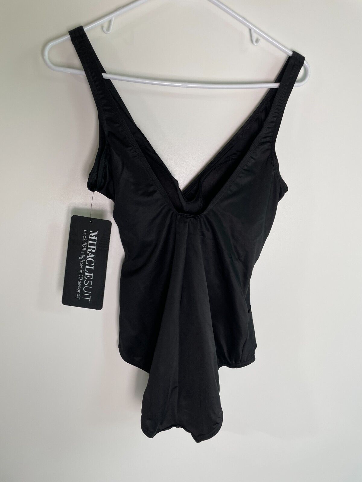 Miraclesuit Women's 12 Solid Oceanus Shirred One-Piece Swimsuit Black 6516688