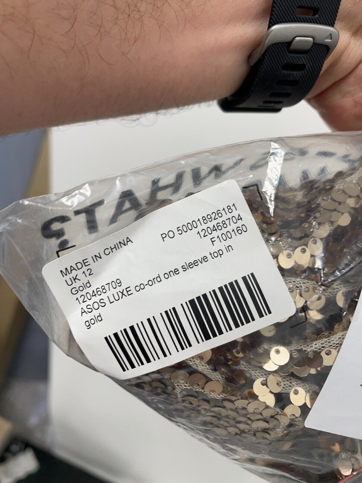 ASOS LUXE Womens 8 Co-ord One Sleeve Sequin Crop Top Gold Regular Fit 120468704