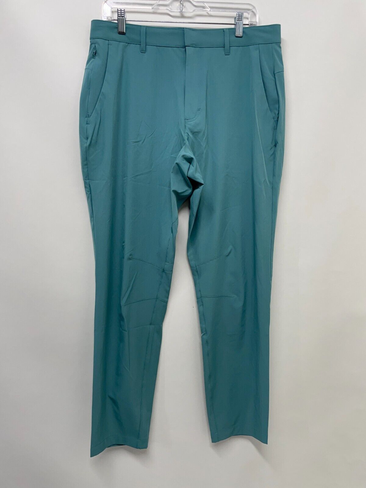 Fabletics Mens 32x32 The Only Pant Classic Fit Arctic Wave High Rise Flat Front