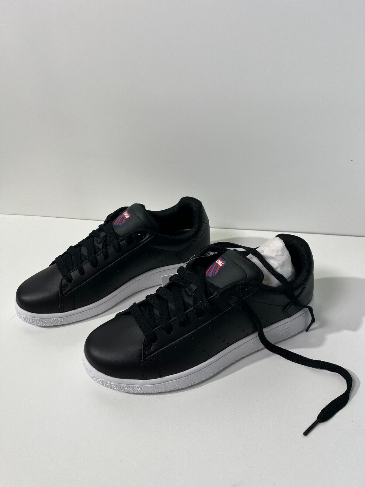 K-Swiss Men's 7.5 Classic PF Lace Up Leather Sneaker Shoes Black White 08505-002