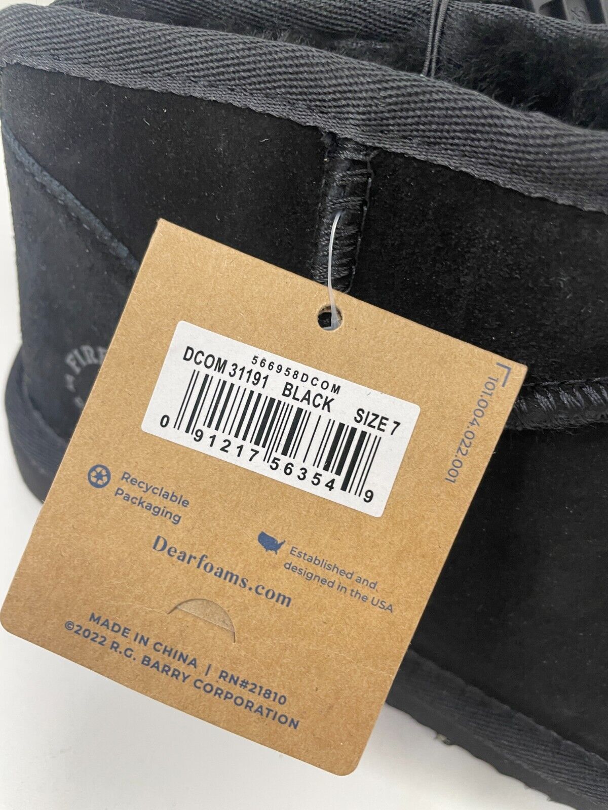 Fireside by Dearfoams Womens 7 Riverland Shearling Micro Bootie Black DCOM 31191