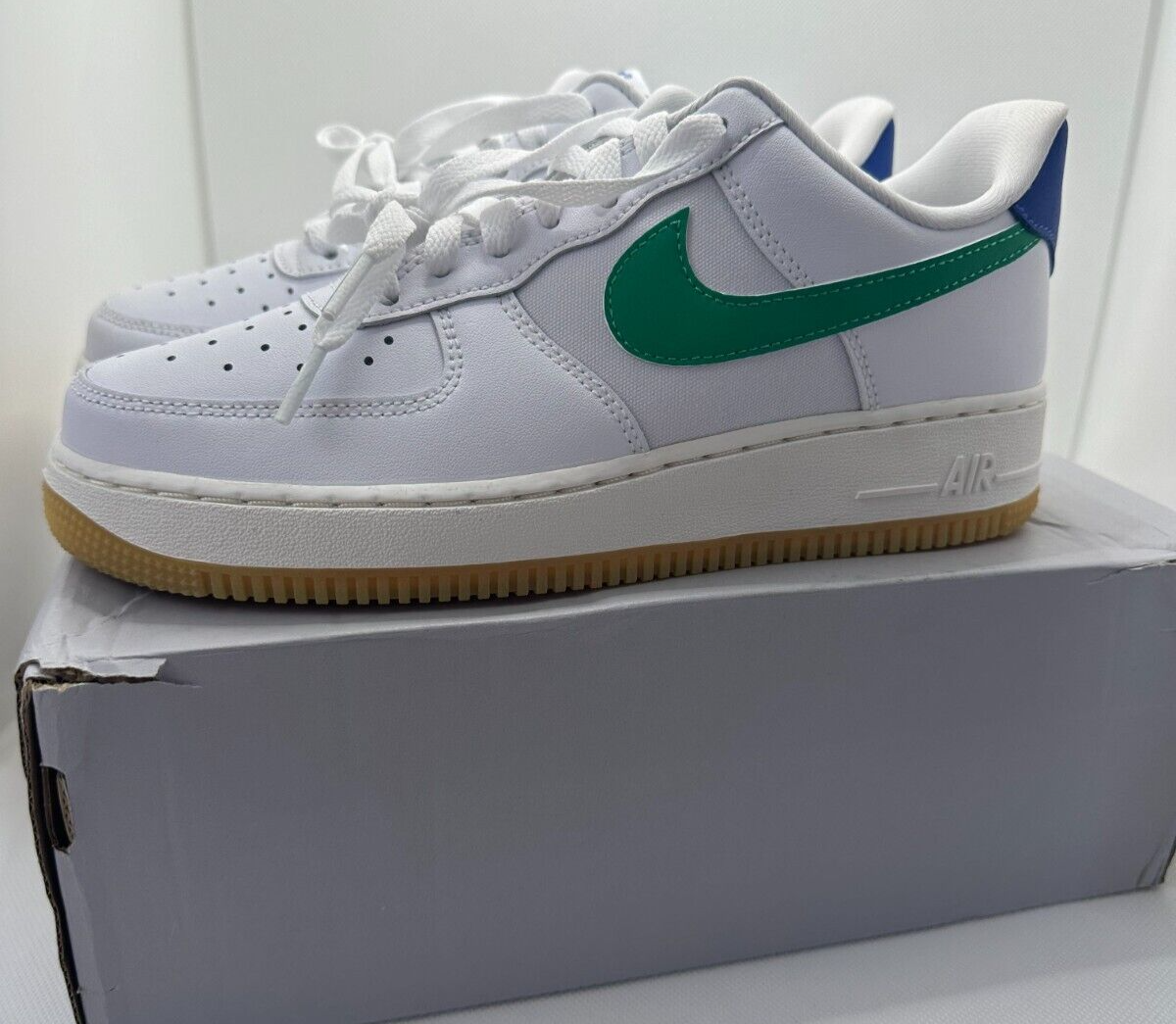 Nike Womens 7.5 Air Force 1 '07 White Stadium Green Casual Shoes DD8959-110