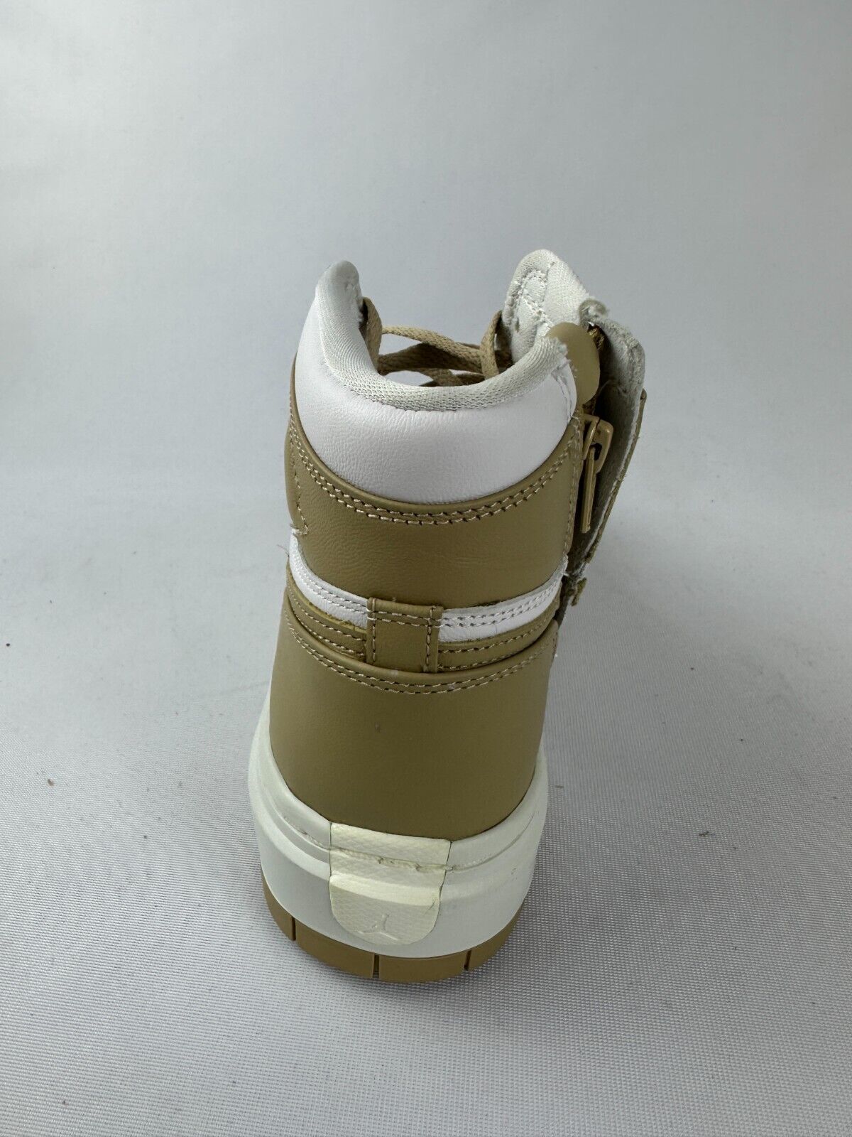 Nike Womens 6 Air Jordan 1 Elevate High Top Sneaker Vachetta Tan DN3253-121