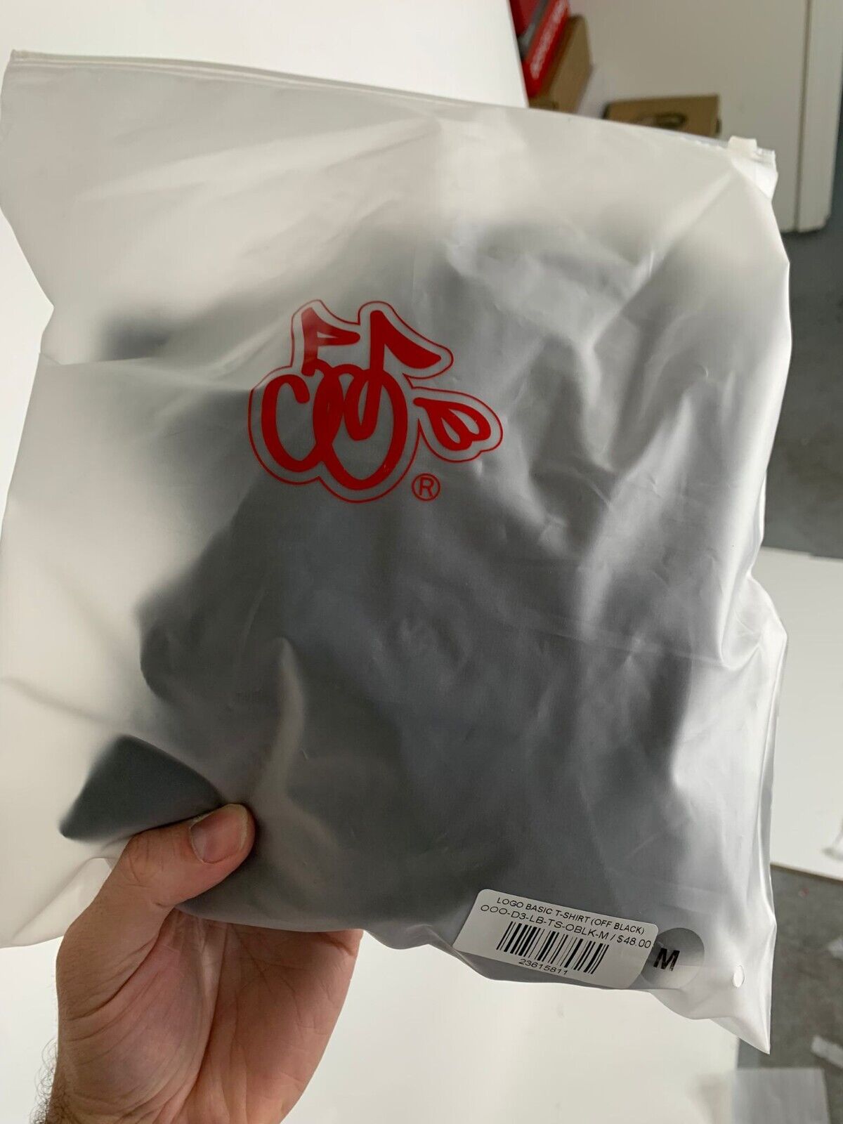 Cherry Mens M Logo Basic T Shirt Off Black Short Sleeve Crew Neck