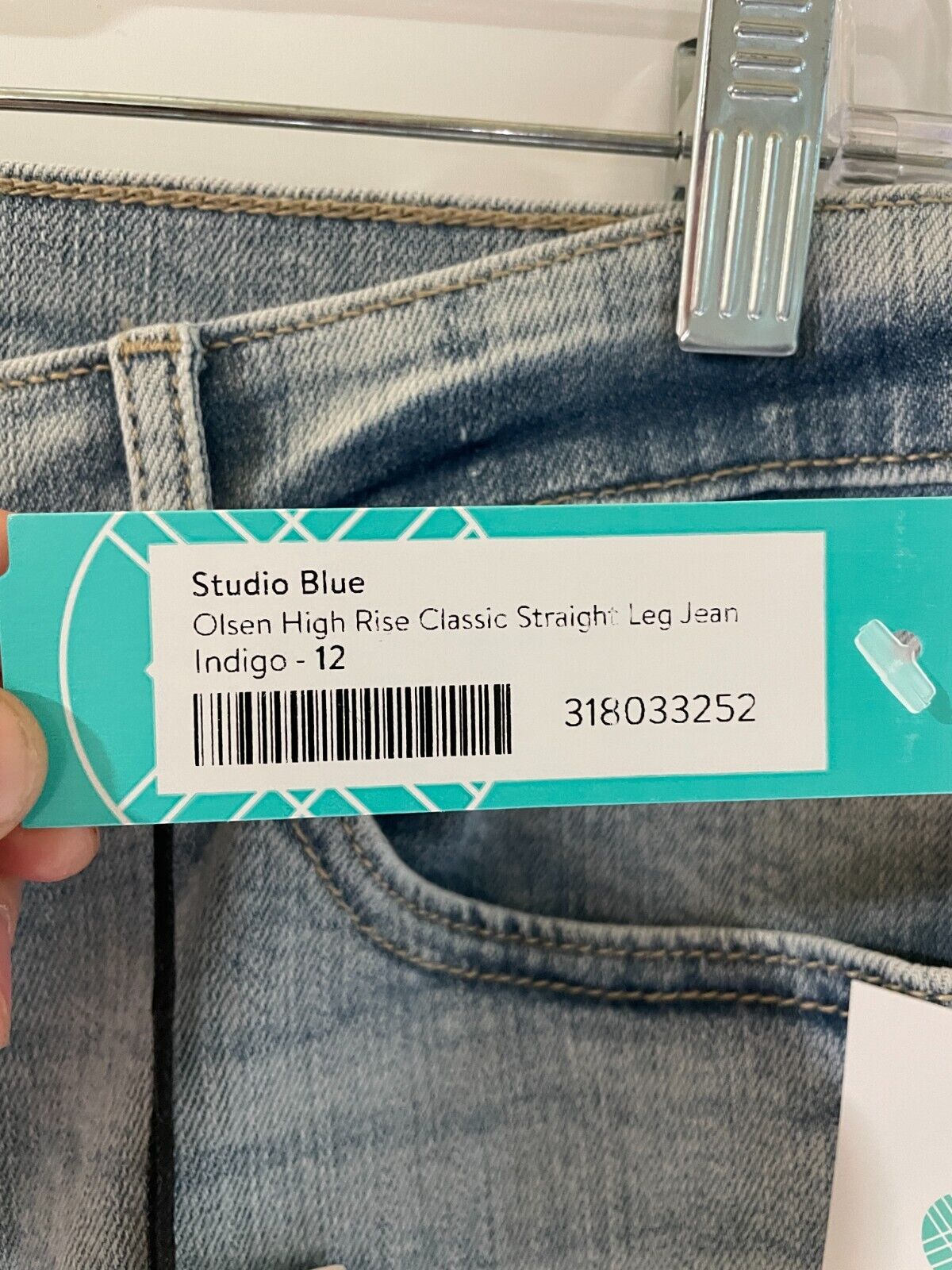 Studio Blue Women 12/31 Olsen Light Wash High Rise Distressed Straight Leg Jeans