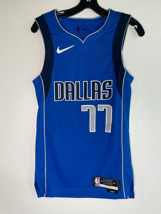Luka Doncic Men 40 Dallas Mavericks Icon Edition 2020 Jersey NBA Nike CW3441-485
