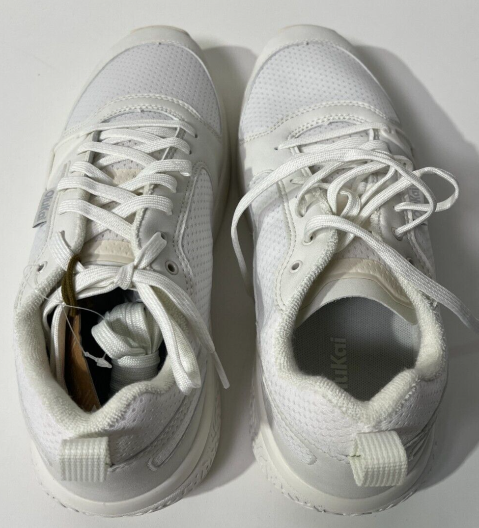 OluKai Men's 9 ‘Anau Court Lace Up Pickleball Tennis Sneaker Bright White 10545