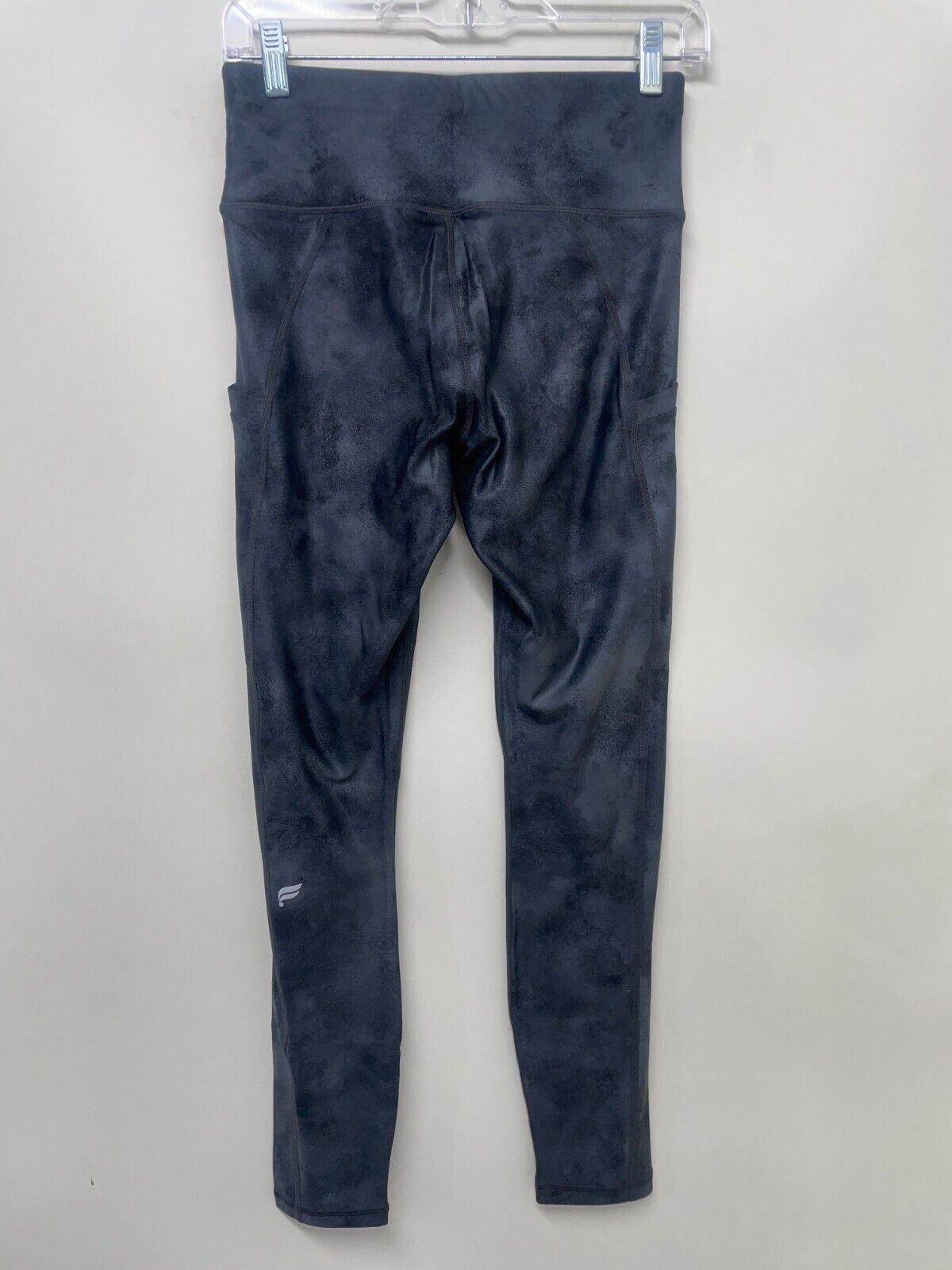 Fabletics Womens XL Short Cold Weather High-Waisted Pocket Leggings Onyx Smudge