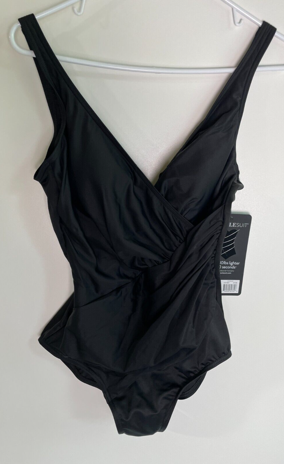Miraclesuit Women's 12 Solid Oceanus Shirred One-Piece Swimsuit Black 6516688