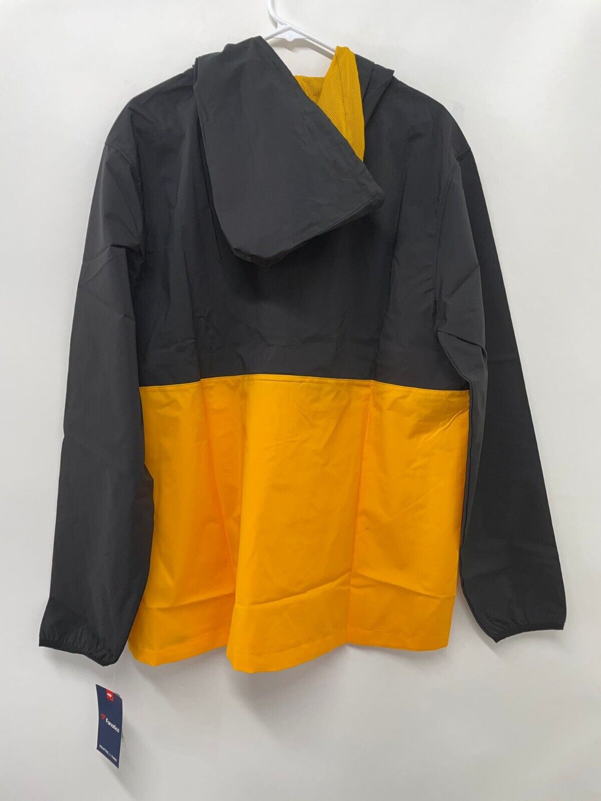 Boston Bruins Mens L Thrill Seeker Anorak 1/2 Zip Jacket Fanatics Pullover NHL