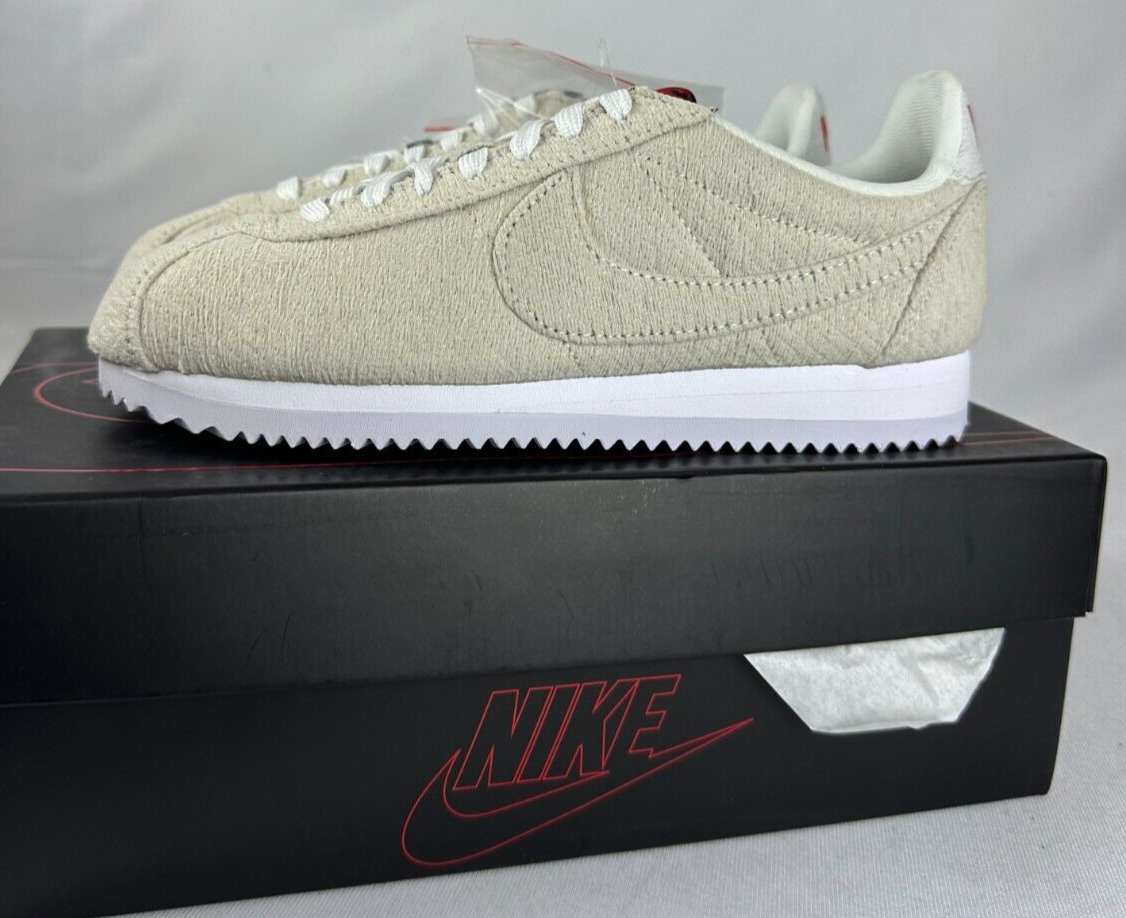 Nike Mens 4/Womens 5.5 Stranger Things Classic Cortez QS UD