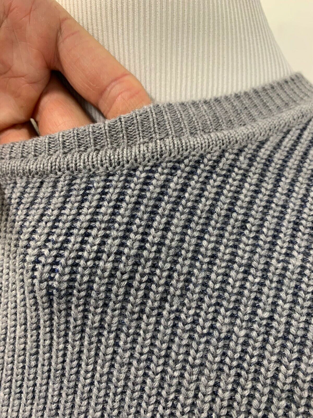Canali Mens 58 Gray Navy Ribbed Merino Wool and Cotton Crewneck Sweater Italy