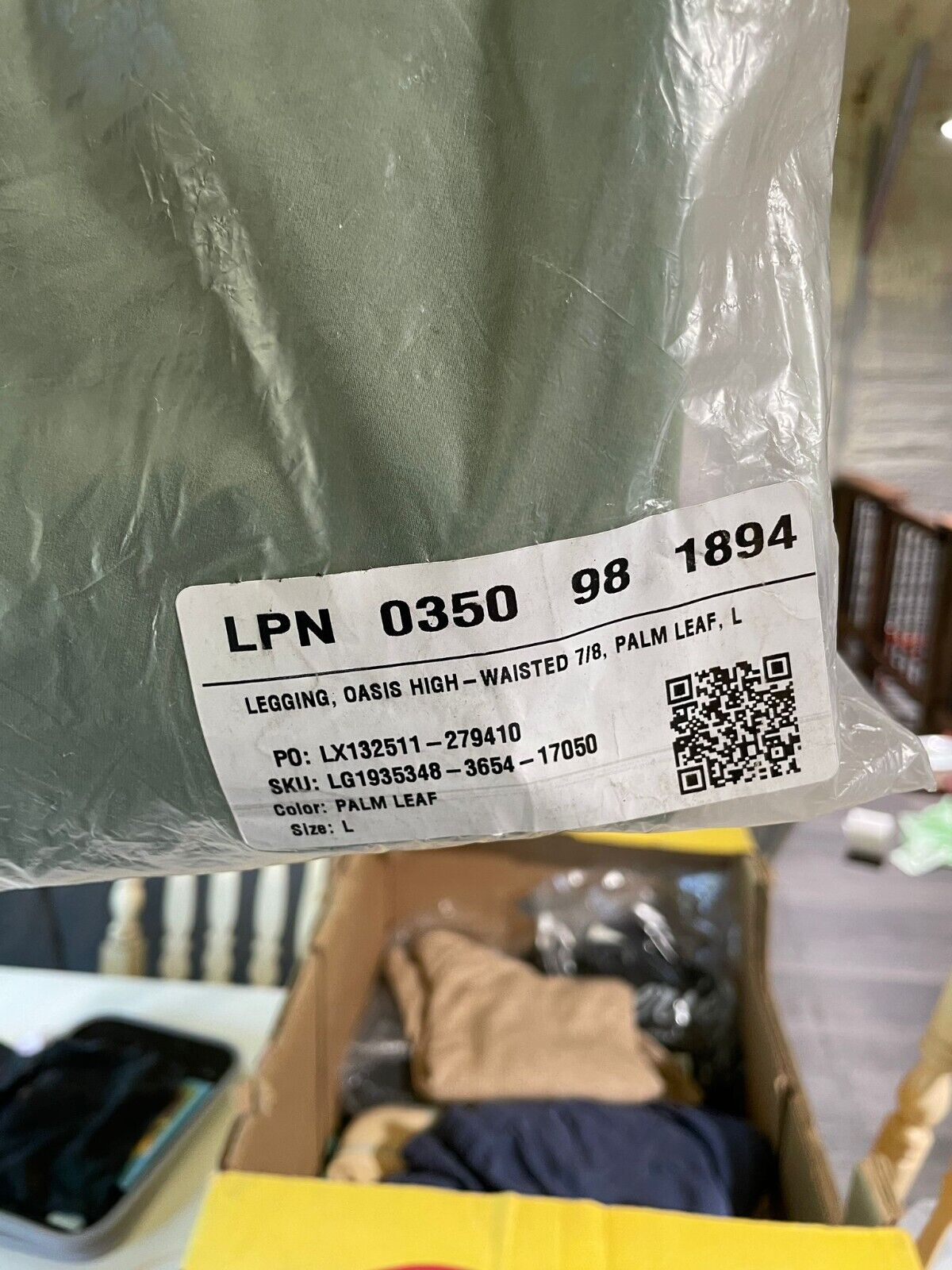 Fabletics Women's L Oasis PureLuxe High-Waisted 7/8 Legging Leaf Green Yoga Pant