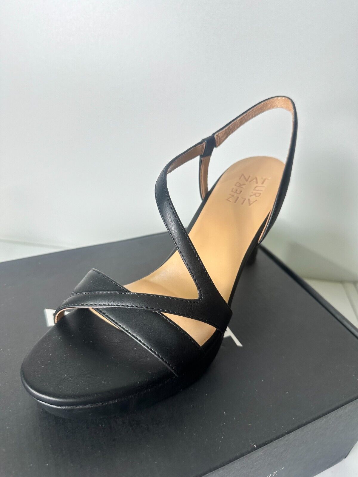 Naturalizer Women's 7.5 Abby Patent Faux Leather Dress Sandals Black I9004S4002