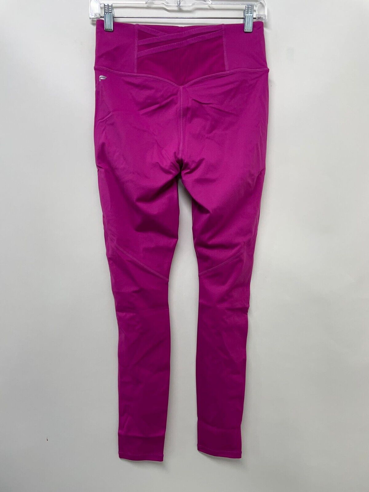 Fabletics Womens M Trinity High Waisted Pocket Legging Very Berry Motion365