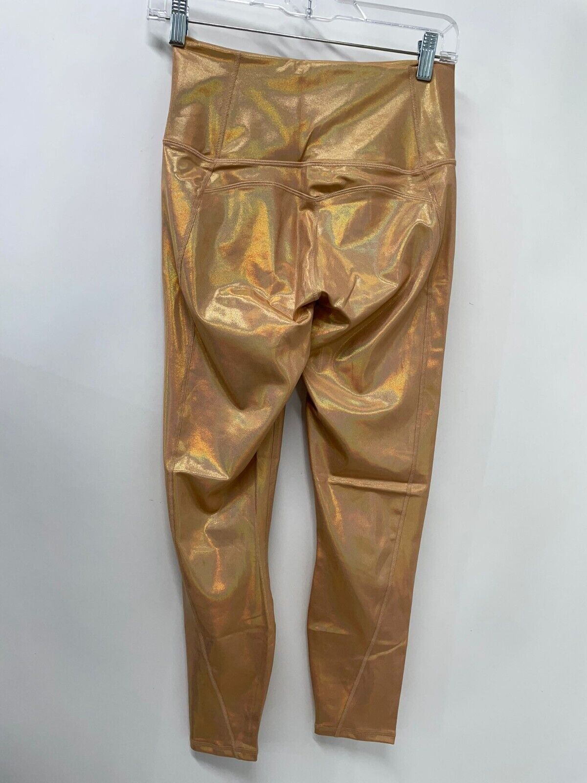 Fabletics Women M Ultra High Waisted Iridescent Desert PureLuxe 7/8 Legging Luxe