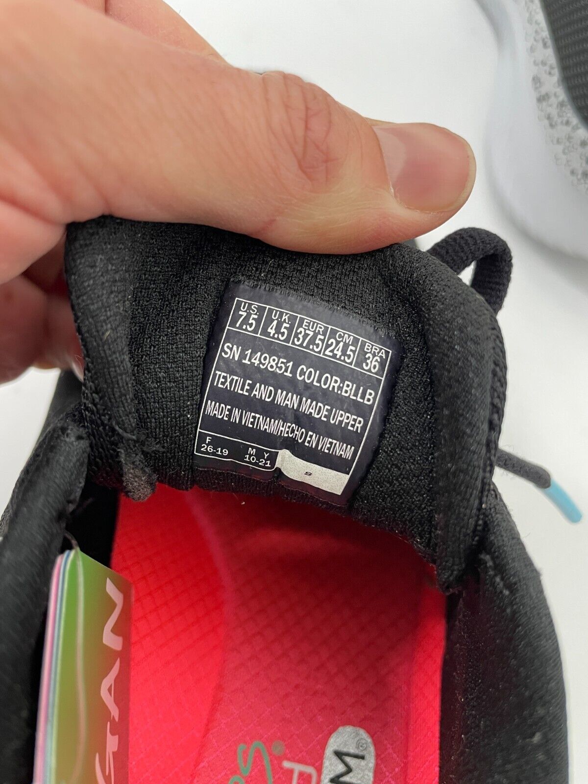 Skechers Womens 7.5 Ultra Flex 3.0 Sneakers New Horizons Black 149851 BLLB