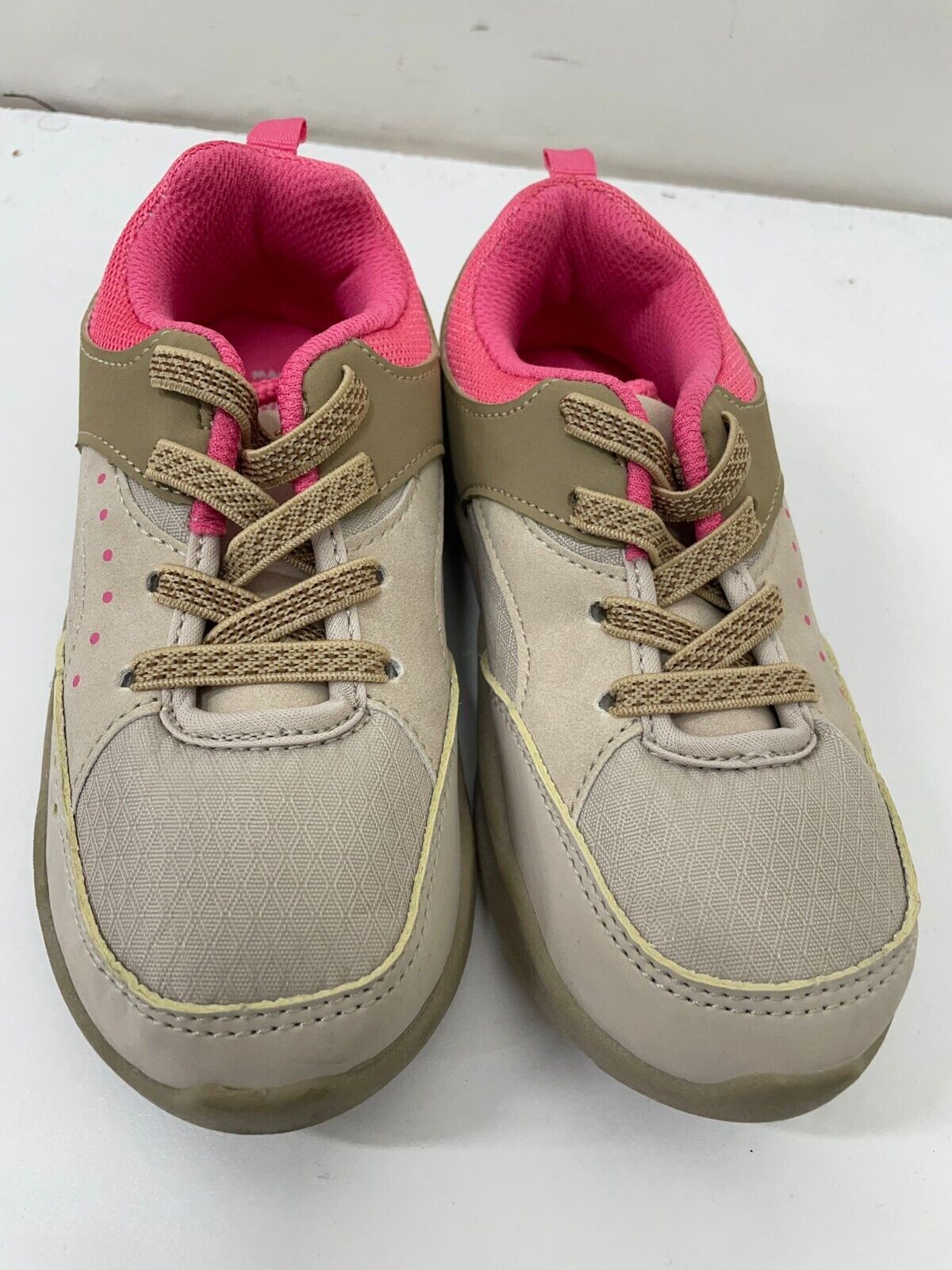 Oshkosh B'gosh Girls Youth Kids 11M Fable Shoes Sneakers Beige Pink