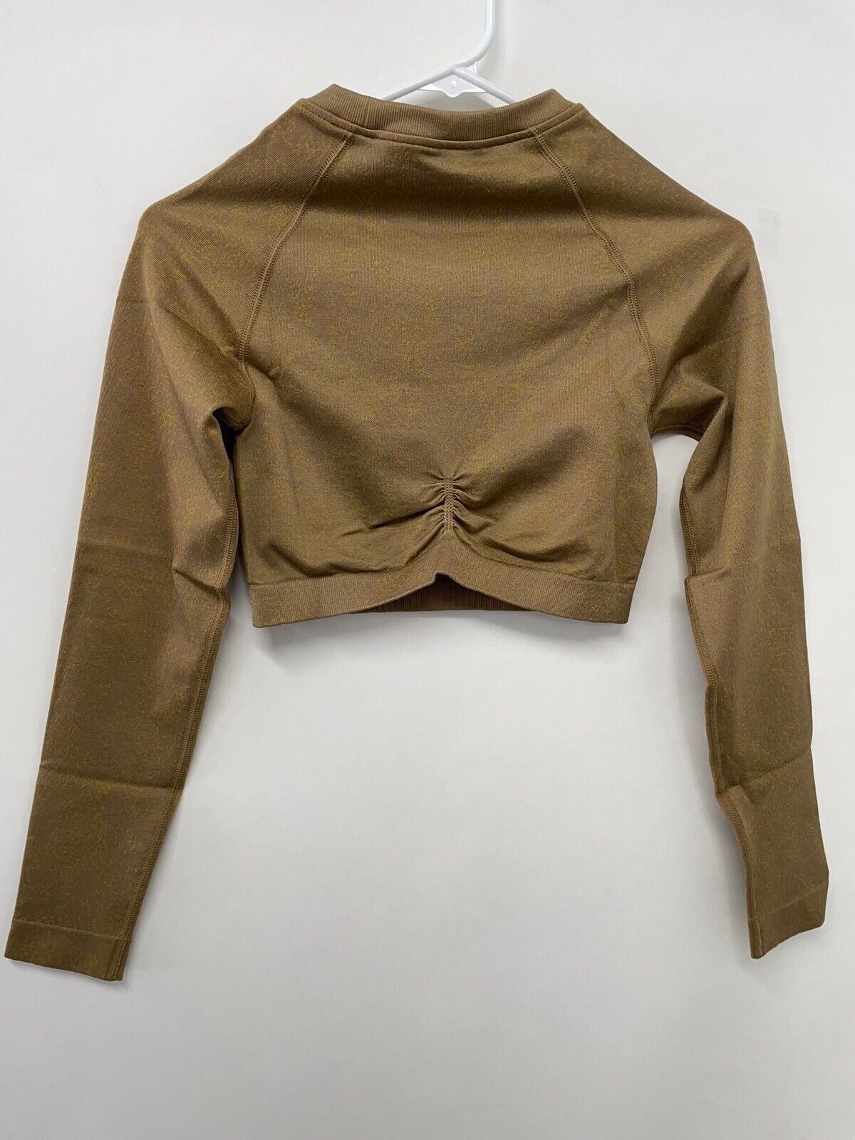 Gymshark Womens M Adapt Fleck Seamless Long Sleeve Crop Top Light Brown Gym