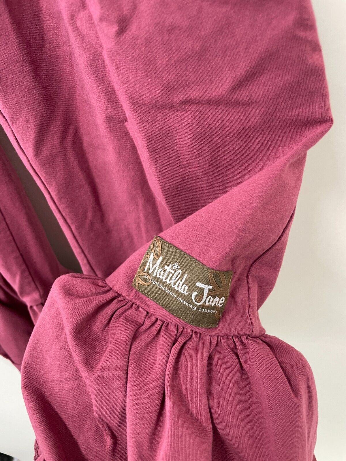 Matilda Jane Womens S Syllabus Big Ruffle Mauve Plum Flare Capri Leggings Pants