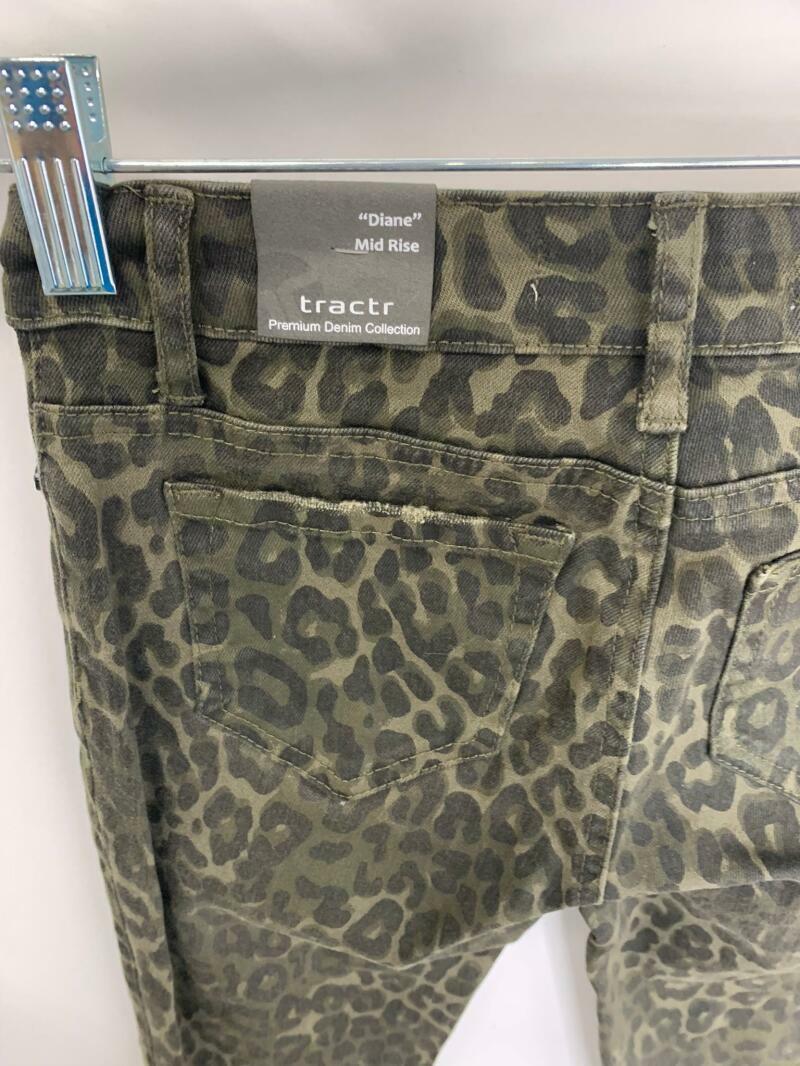 Tractr Girls Youth Juniors 12 Green Leopard Print Diane Mid Rise Skinny Jeans