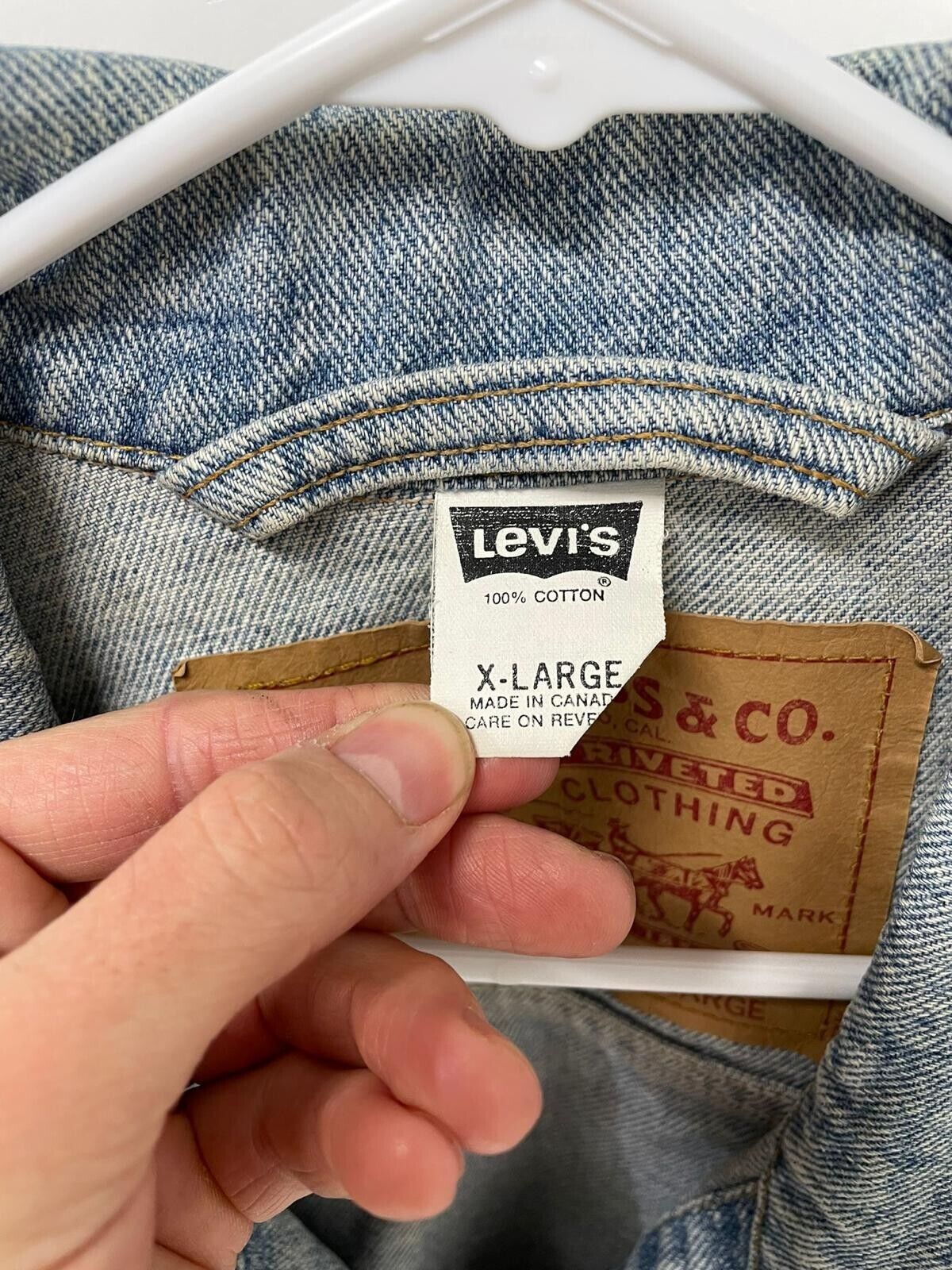 Levi's Mens XL 70598 Vintage Button Down Trucker Jacket Light Wash Denim Canada