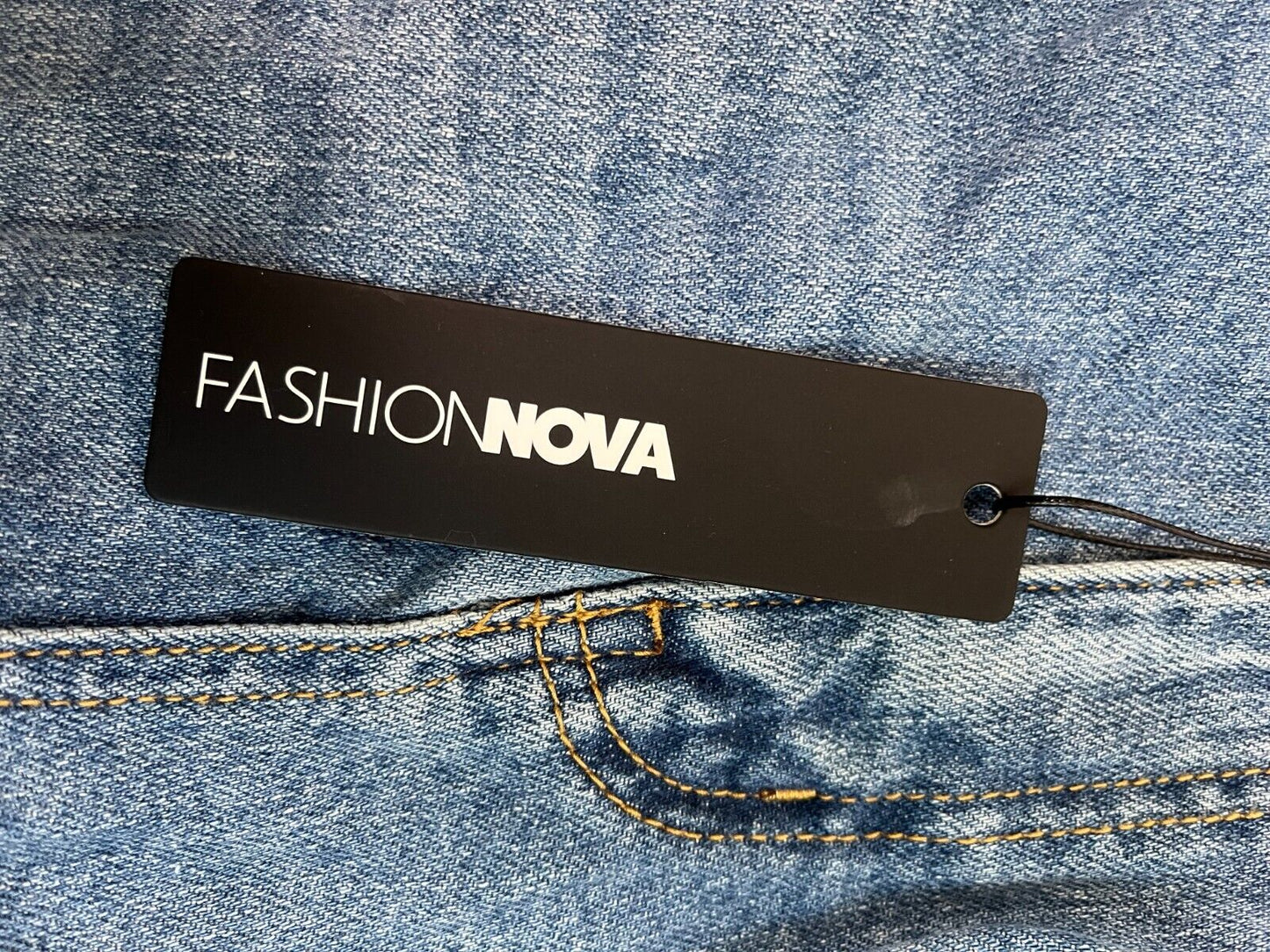 Fashion Nova Women's 3 Kimora Adjustable Waist Baggy Jeans Lightwash FN25036JL34