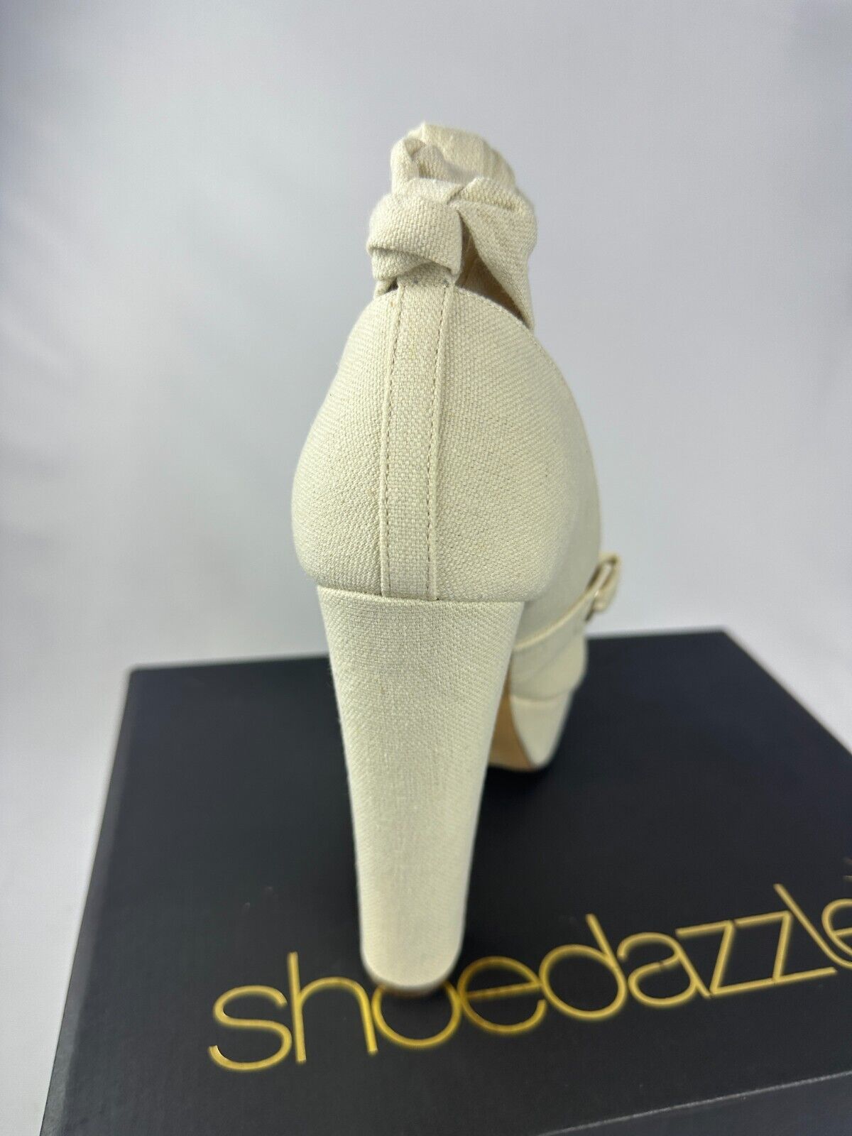 ShoeDazzle Womens 9 Takkara Natural Linen Platform Block Heels Open Toe