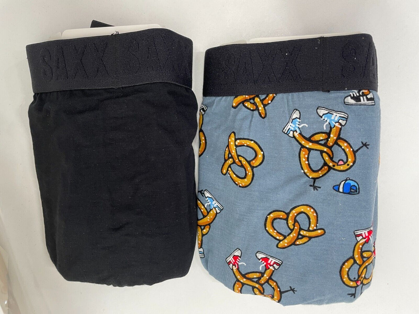 Saxx Underwear Men's S Vibe Modern Fit Boxer 2 Pack Pretzel B-Boyz/Black SXPP2V