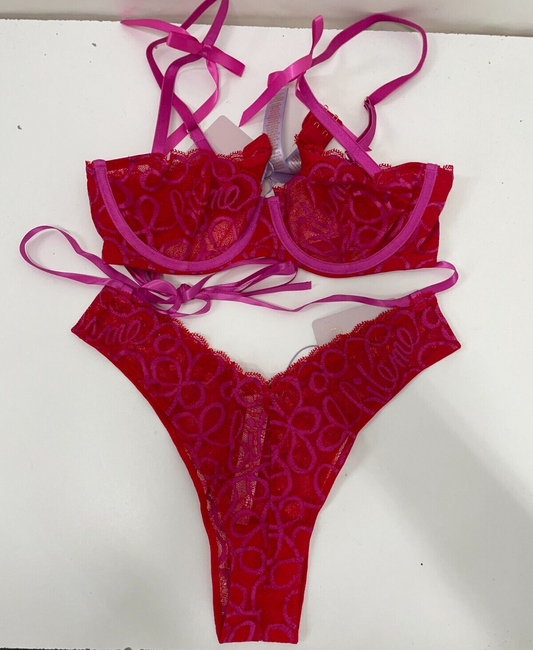 Fenty Savage Womens S/34A Ribbon Writing Unlined Lace Balconette Bra & Undie Set